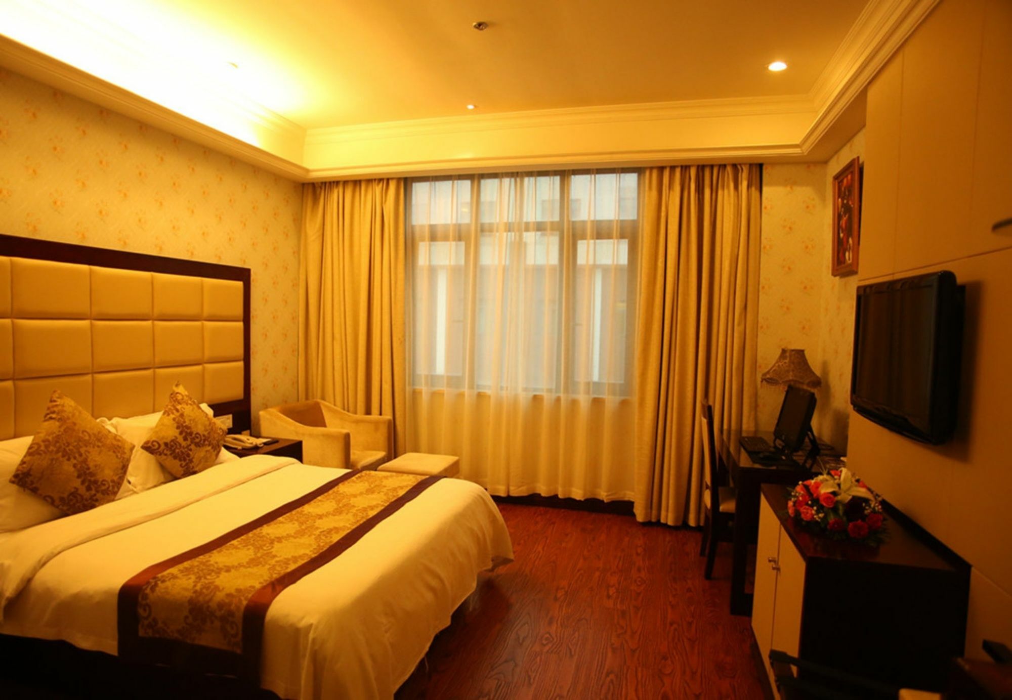 Hotel Rezen Select International 4*